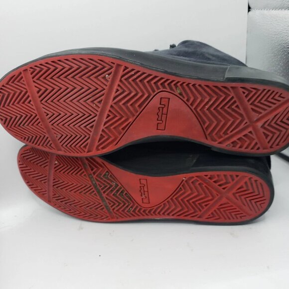 NIKE LeBron 12 - Mens SIZE 9.5 - Black Suede 716417-002 Sneakers - Picture 5 of 6
